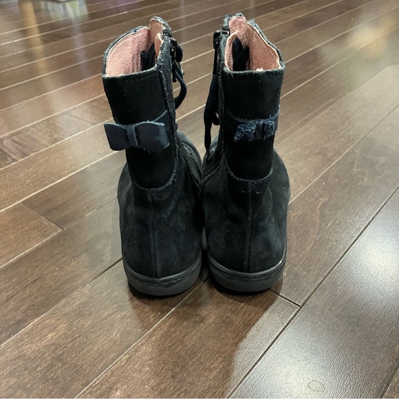Size 32 girls suede boots - Picture 3 of 4